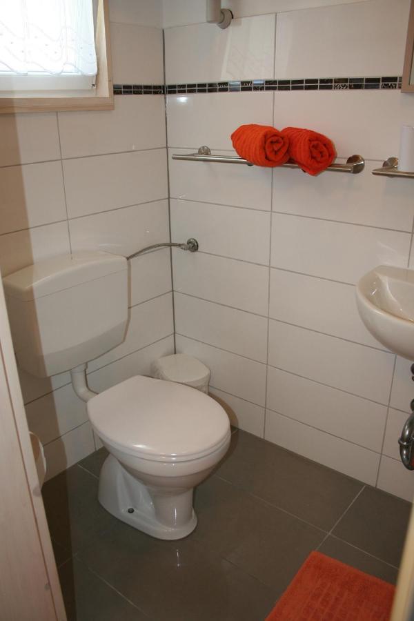 Velgast Apartment Im Art.Quartier מראה חיצוני תמונה